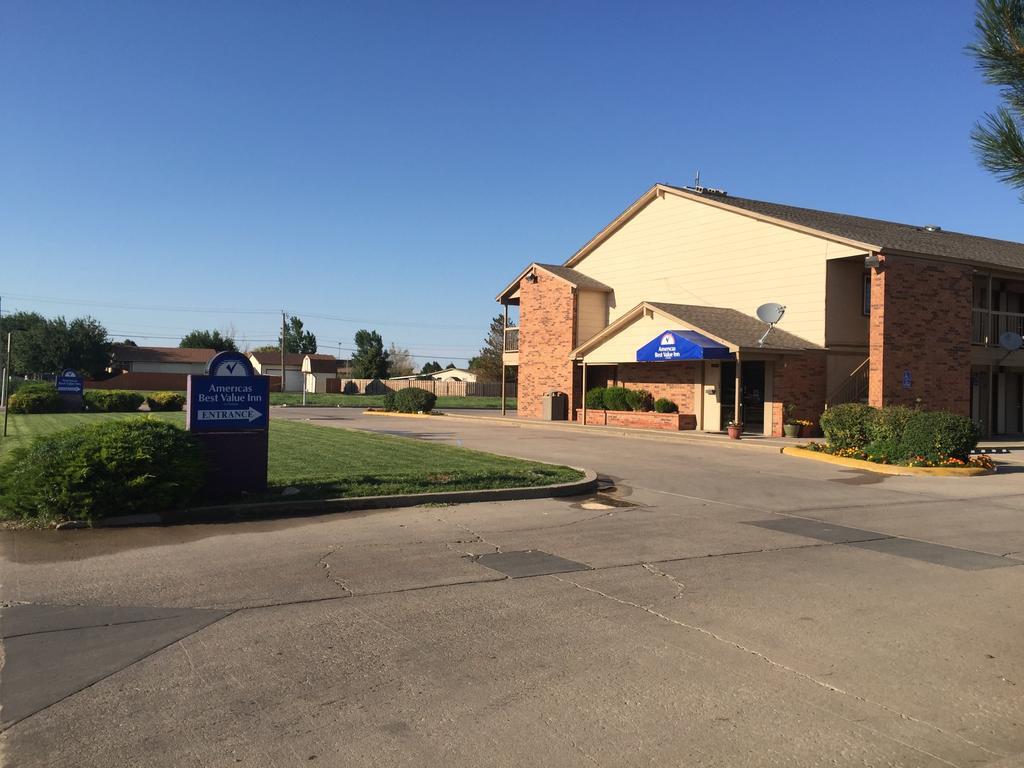 Americas Best Value Inn - Garden City Exterior foto